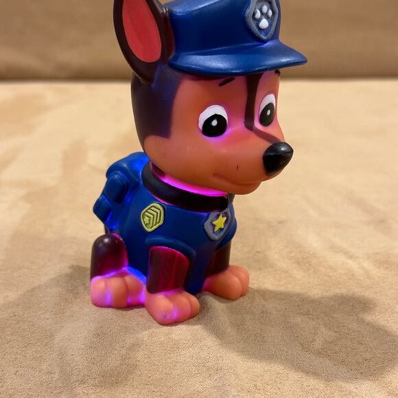 Paw Patrol Nightlight Chase Changes Light Color Bedtime Toy - Picture 7 of 11